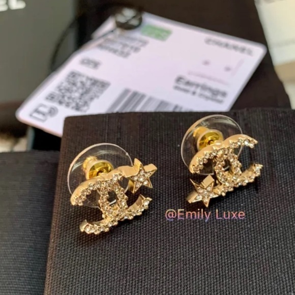New Chanel CC stars crystals golden color stud earrings - Picture 5 of 12
